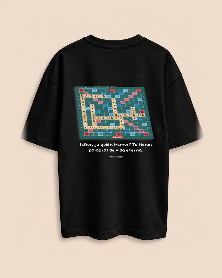 Camiseta Scrabble, color negra, vista de espalda